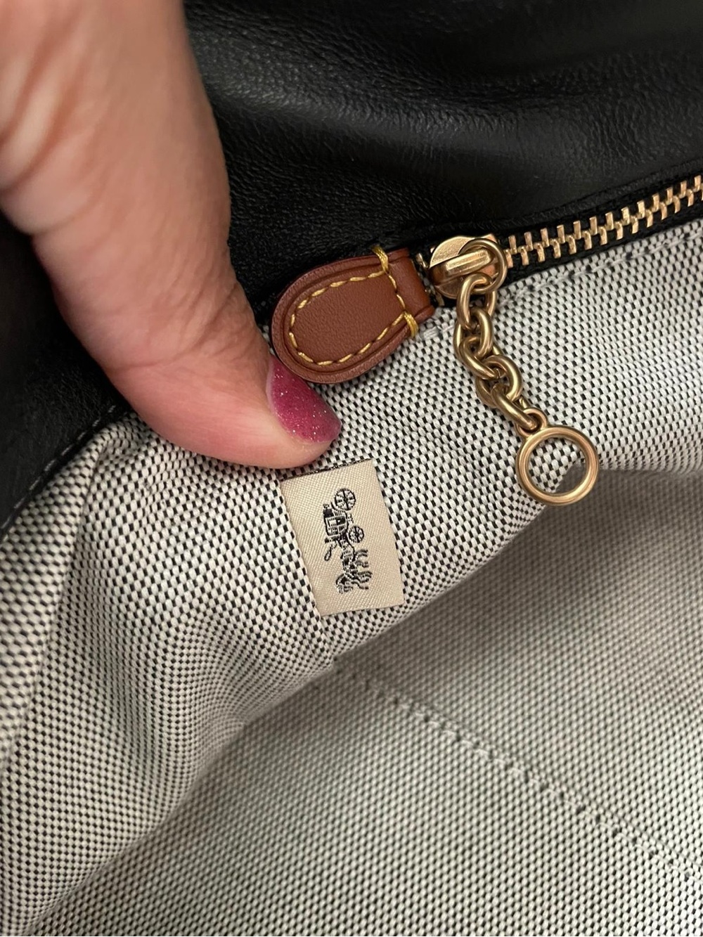Coach Black Haversack Bag 2026 Re-edition with Gold Hardware - Picture 11 of 16
